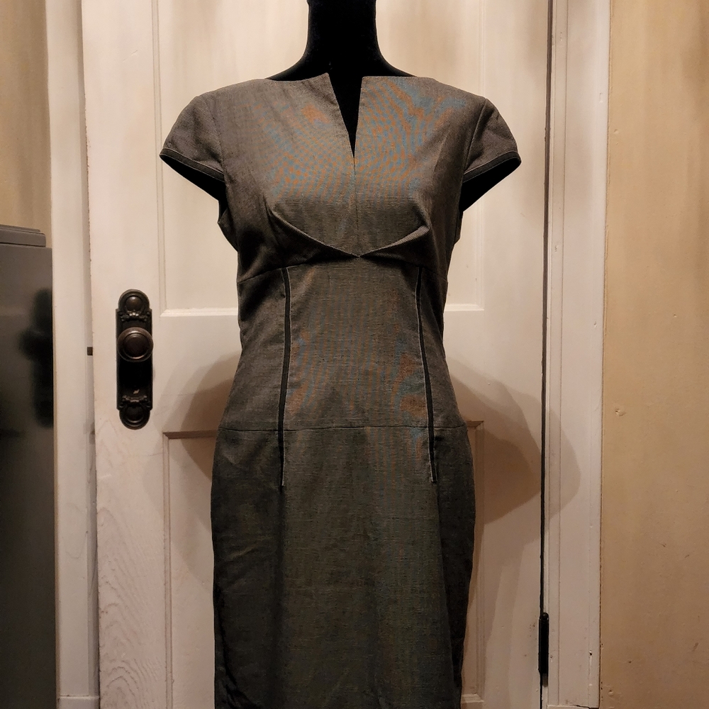 Fitted dress